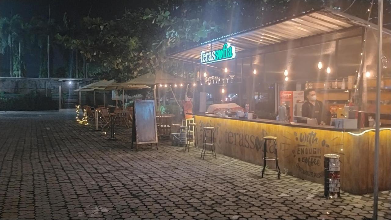Hotel Sofia Juanda Surabaya Sidoarjo Dış mekan fotoğraf